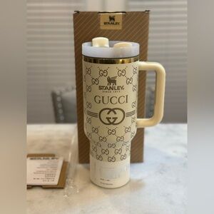 Stanley GUCCI Unique Collaboration 40oz Cream & Gold Tumbler